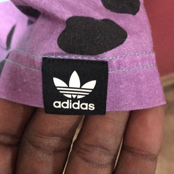 Adidas tee - Picture 5 of 6
